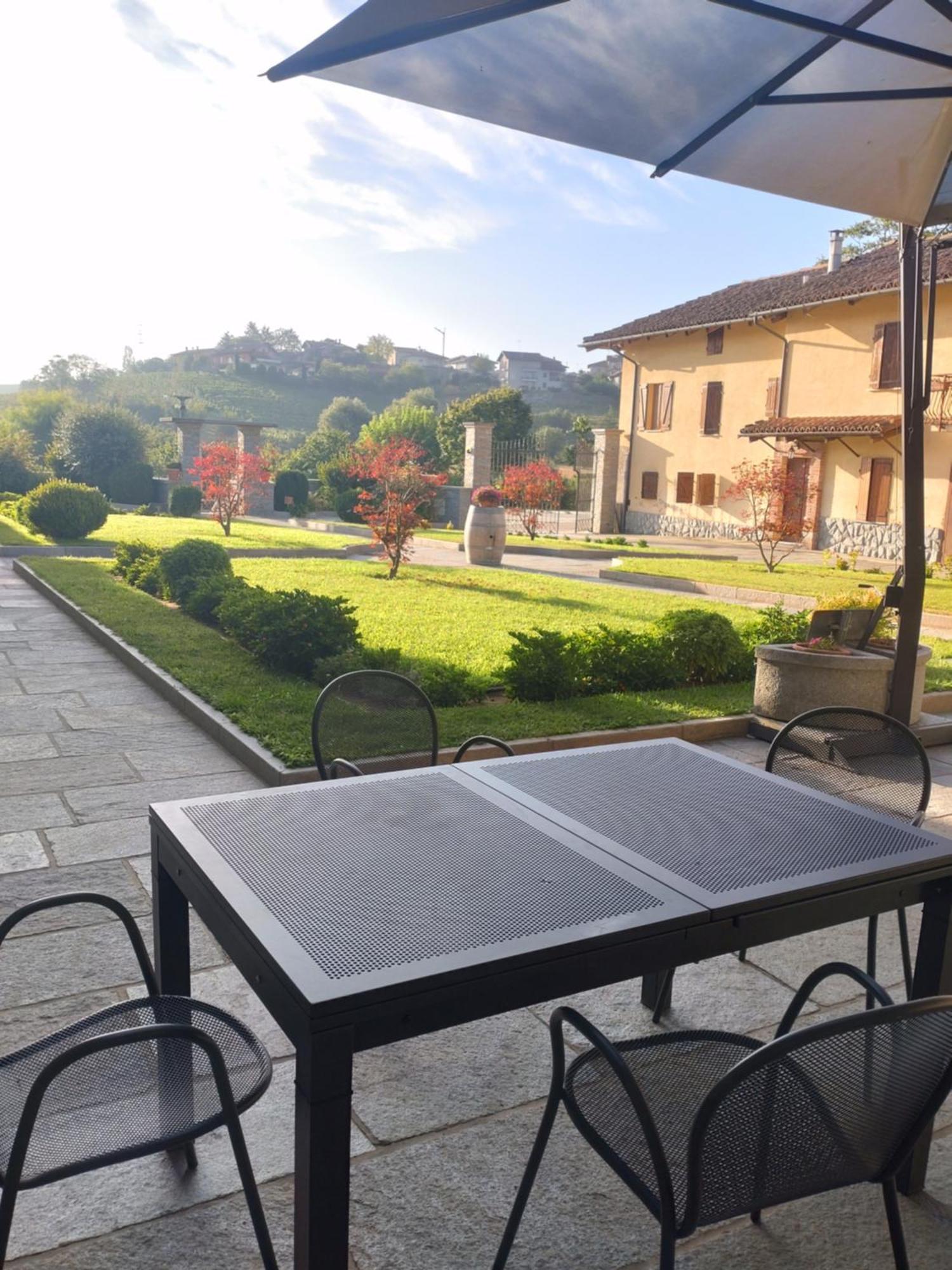 Agriturismo Cascina Varie Castagnito Kültér fotó
