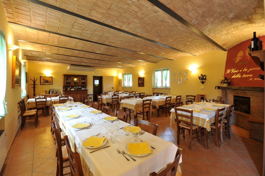 Agriturismo Cascina Varie Castagnito Kültér fotó